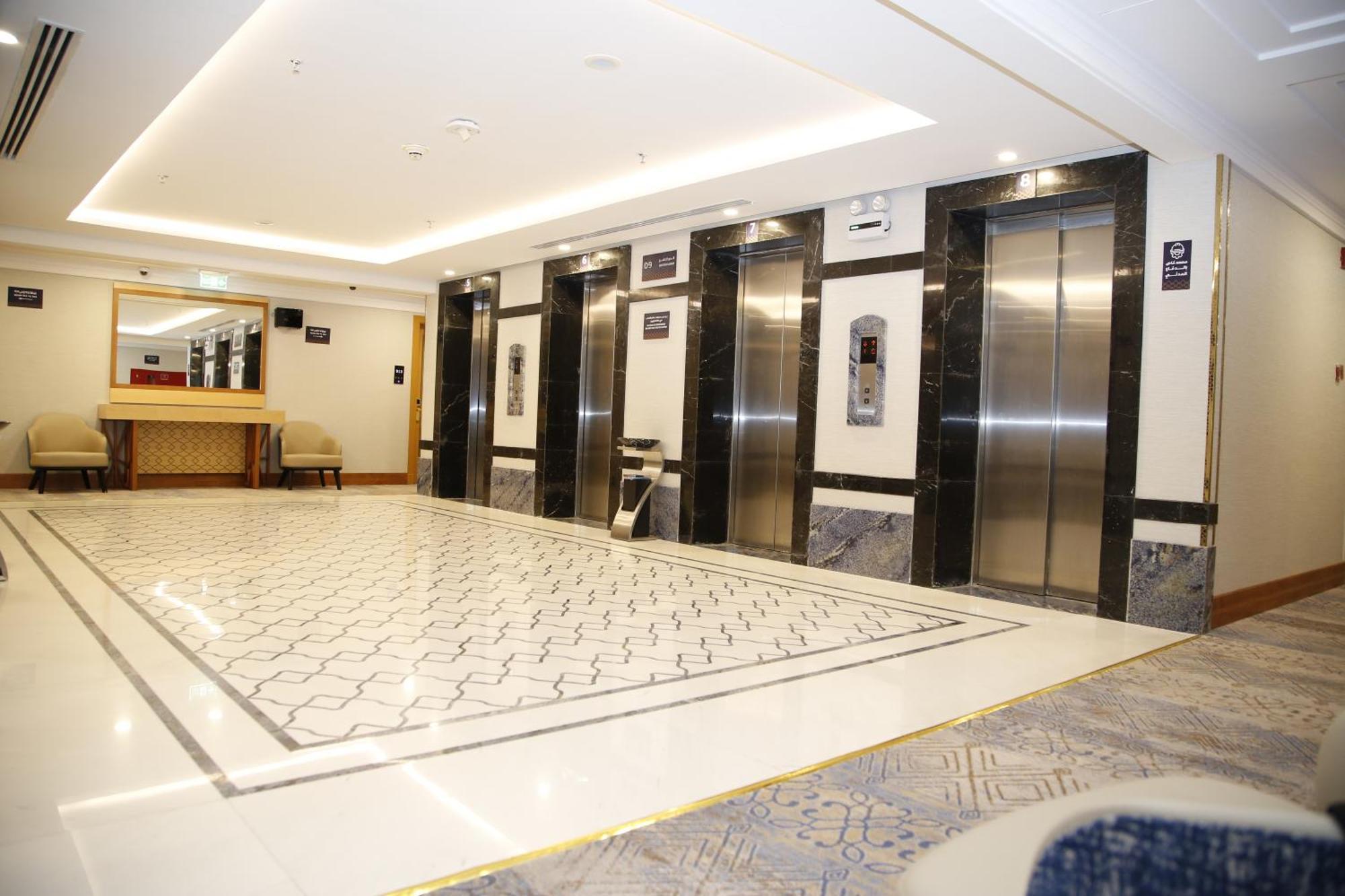 Maden Alrawda Hotel Medina Ngoại thất bức ảnh Elevators at the 10th floor